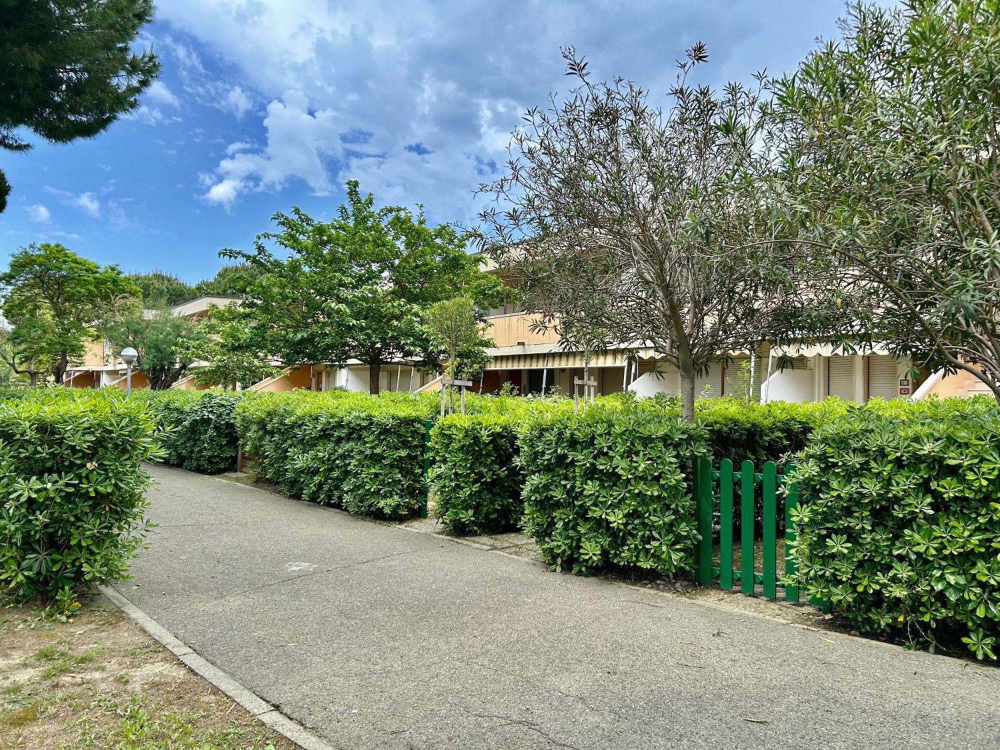 Appartamenti Via Dei Cipressi Marina Di Bibbona Eksteriør billede